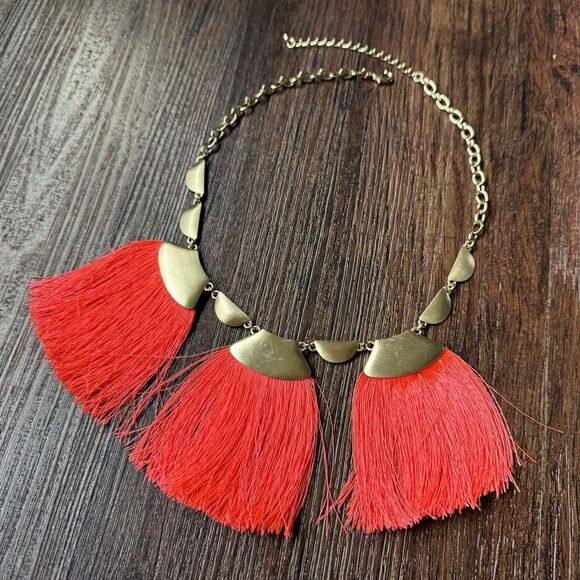 Goldtone Neon Coral Red Fan Fringe Statement Necklace 3 Tassel Adjustable 17-21” - Picture 6 of 13